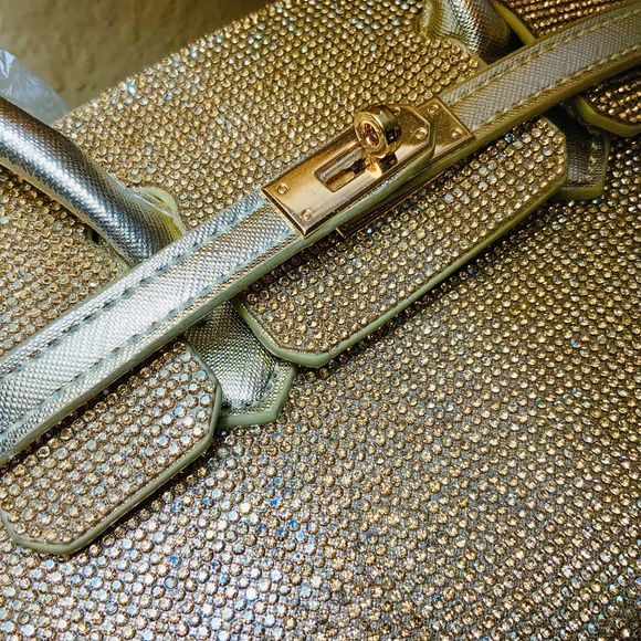 SPARKLING GOLD EVENING HANDBAG 💛 CHAIN STRAP SHOULDER RHINESTONE BLING BAG - Picture 9 of 11